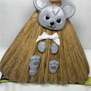 Kimple Mold Ceramic Wall Plaque Broom With Grey Mouse Caught Inside 1987 12"x9"